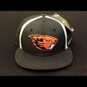 *BRAND NEW* $30 - Nike - Oregon State Beavers Hat